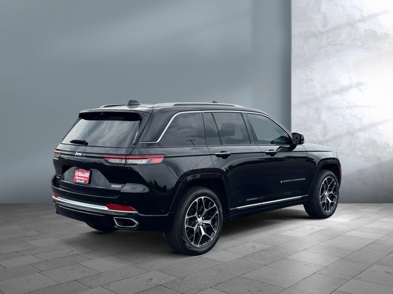 2022 Jeep Grand Cherokee Summit Reserve