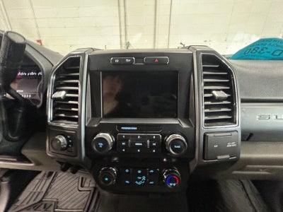 2022 Ford Super Duty F-250 SRW XLT