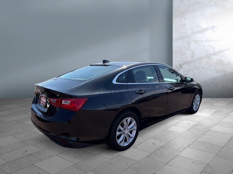 2025 Chevrolet Malibu LT