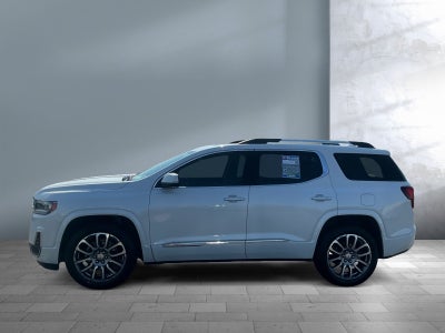 2023 GMC Acadia Denali