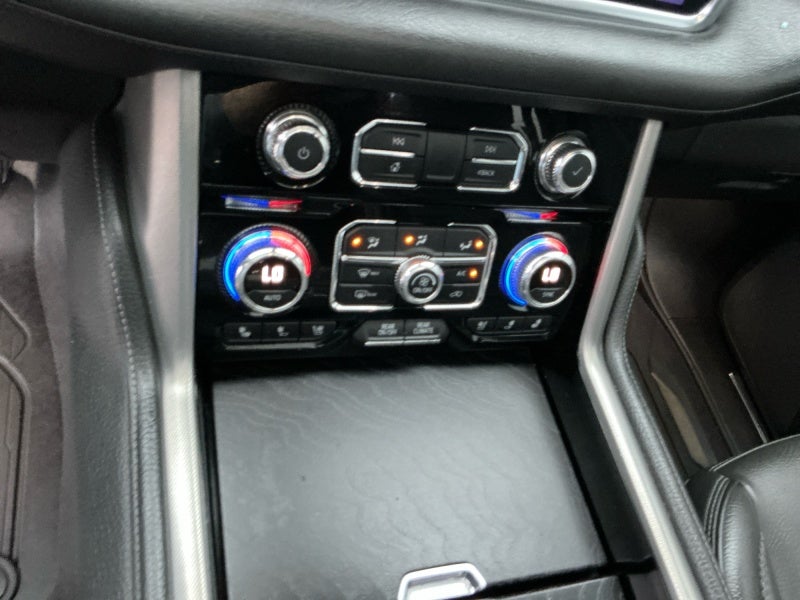 2021 GMC Yukon Denali - Photo 12
