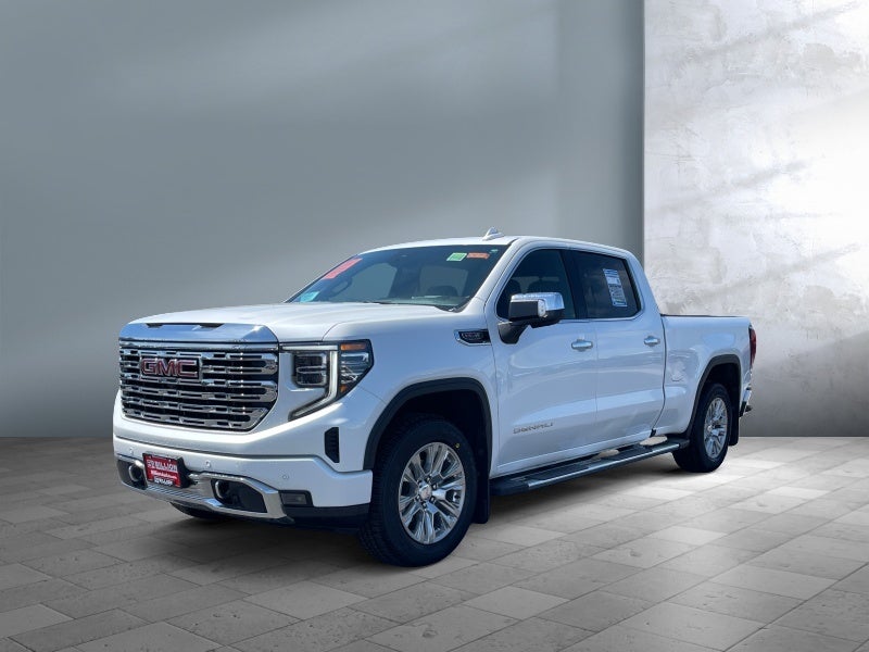 2023 GMC Sierra 4WD Crew Cab Short Box Denali's photo