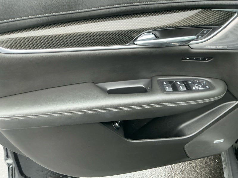 2021 Cadillac XT6 Sport