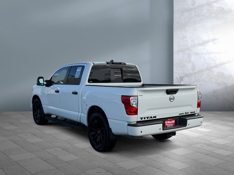 2023 Nissan Titan SV