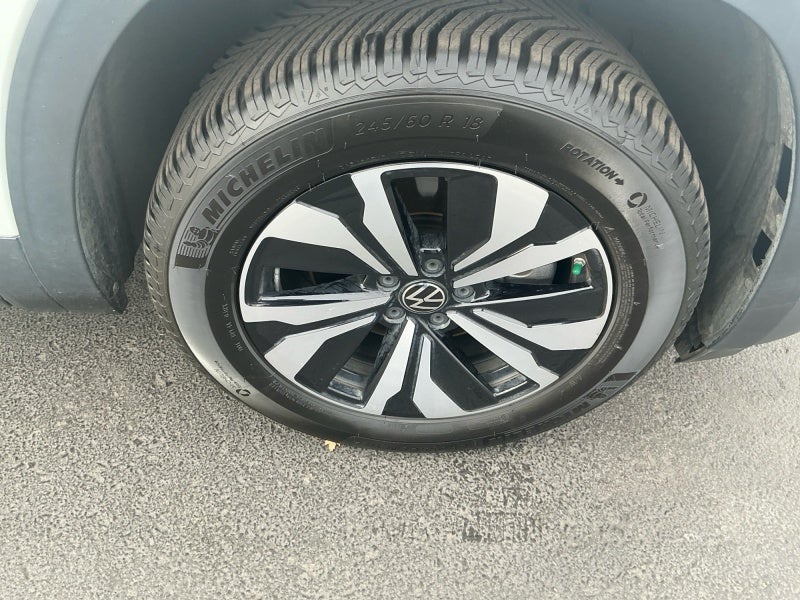 2024 Volkswagen Atlas 2.0T SE