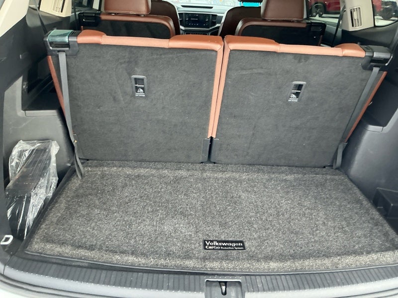 2021 Volkswagen Atlas 3.6L V6 SE w/Technology R-Line