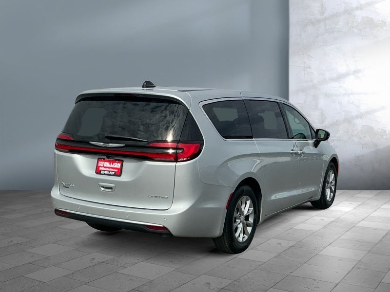 2026 Chrysler Pacifica Limited