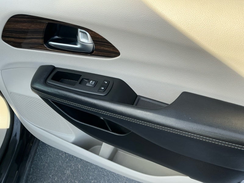 2021 Chrysler Pacifica Limited