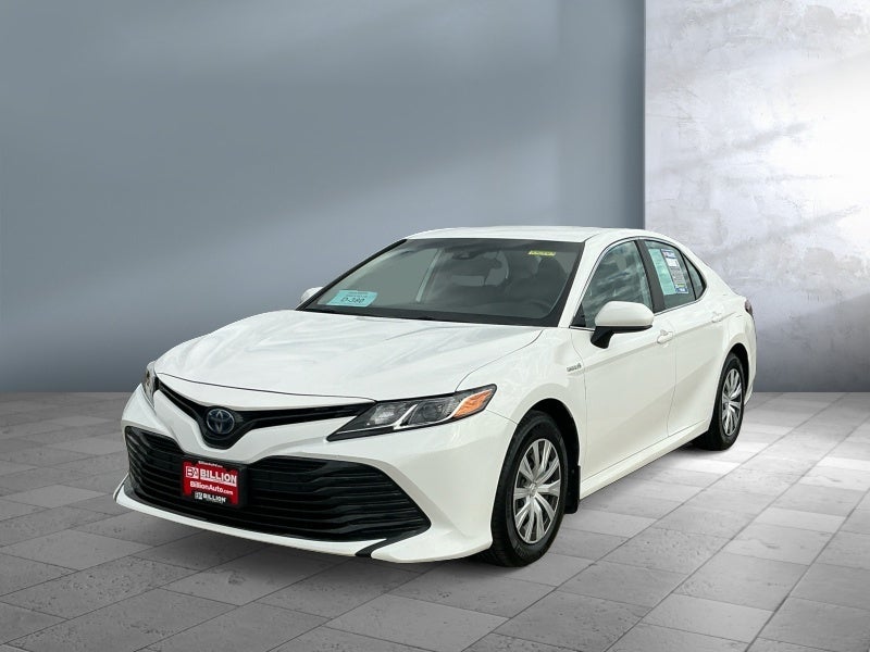 2020 Toyota Camry Hybrid LE