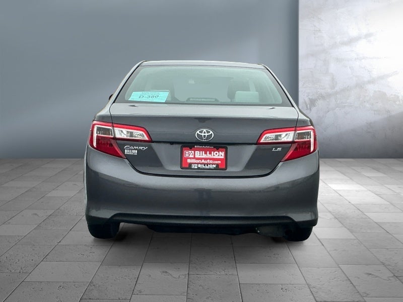 2014 Toyota Camry LE