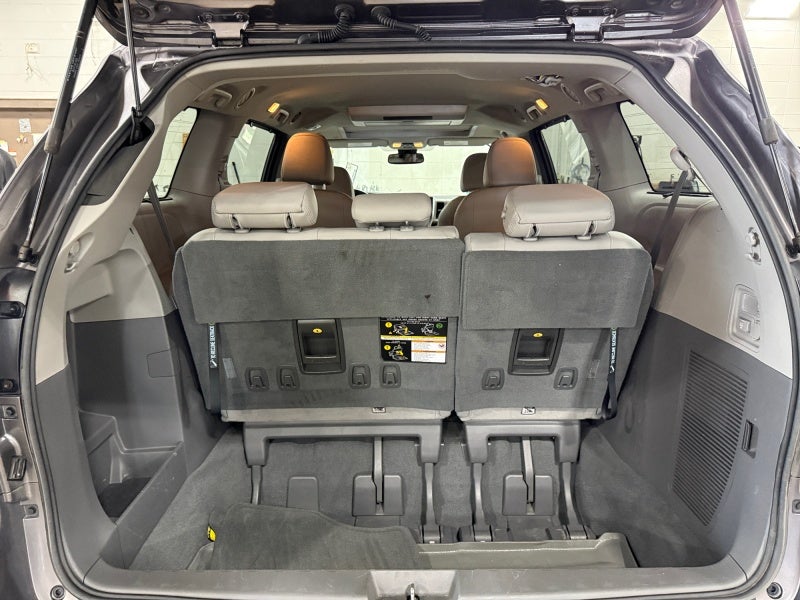2019 Toyota Sienna XLE Premium