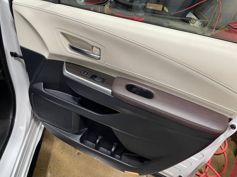 2022 Toyota Sienna Platinum