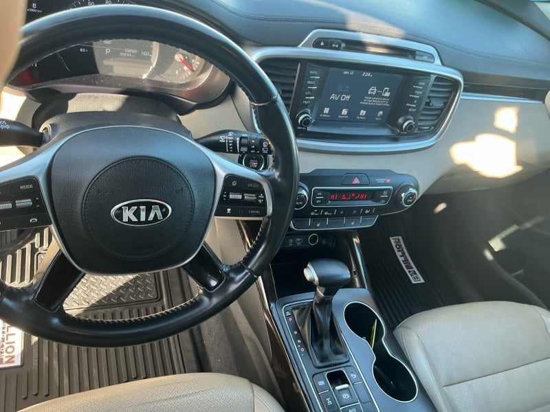 2019 Kia Sorento EX V6