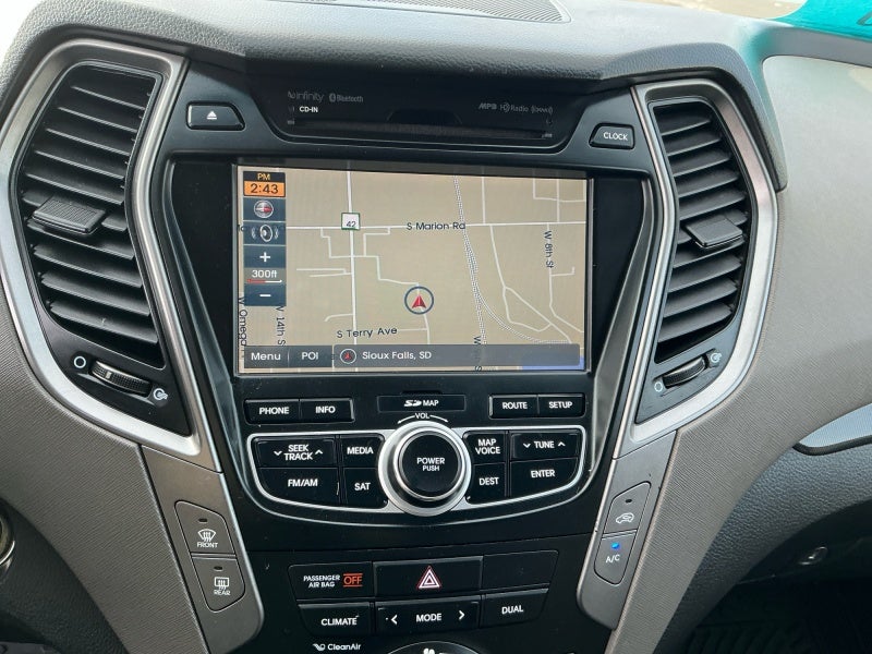 2015 Hyundai Santa Fe Sport FWD 4dr 2.0T