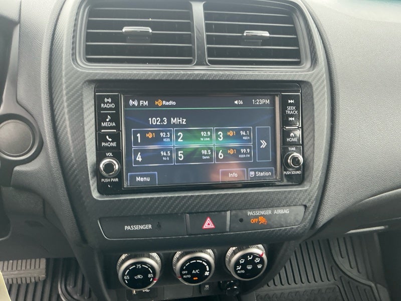 2025 Mitsubishi Outlander Sport ES