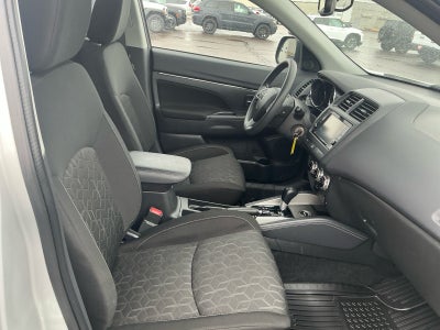 2025 Mitsubishi Outlander Sport ES