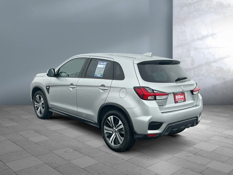 2025 Mitsubishi Outlander Sport ES