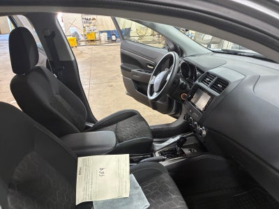 2025 Mitsubishi Outlander Sport SE