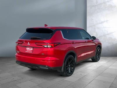 2023 Mitsubishi Outlander SE Special Edition