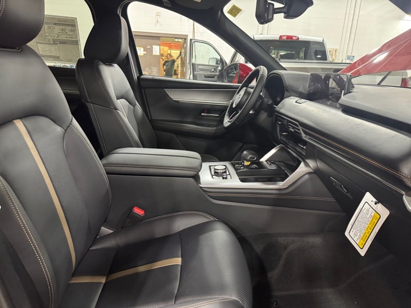 2026 Mazda Mazda CX-90 Plug-In Hybrid Premium Plus AWD