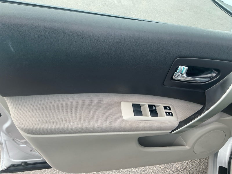 2010 Nissan Rogue SL