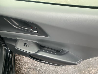 2023 Toyota Prius LE