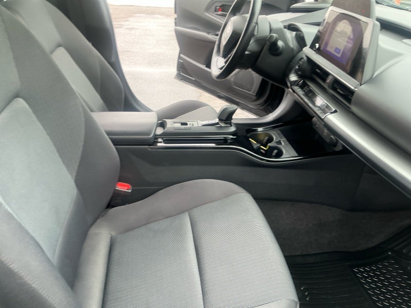 2023 Toyota Prius LE