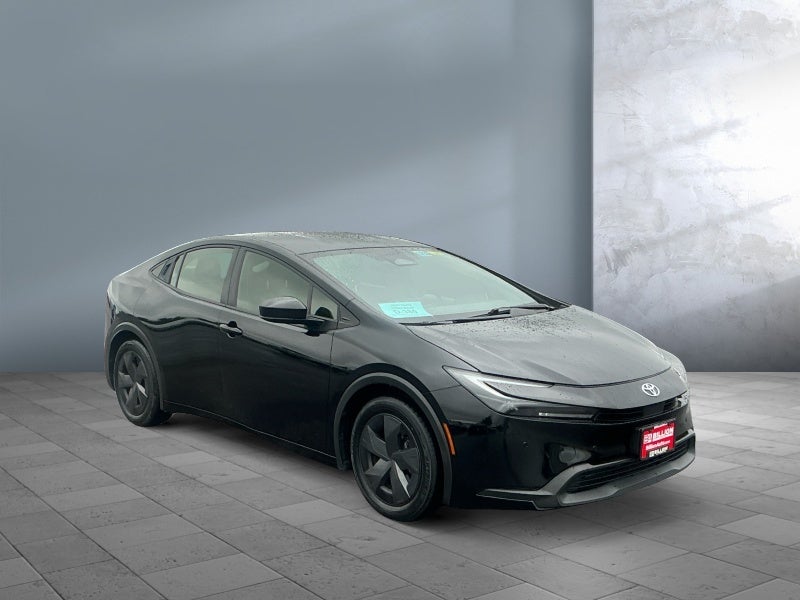 2023 Toyota Prius LE