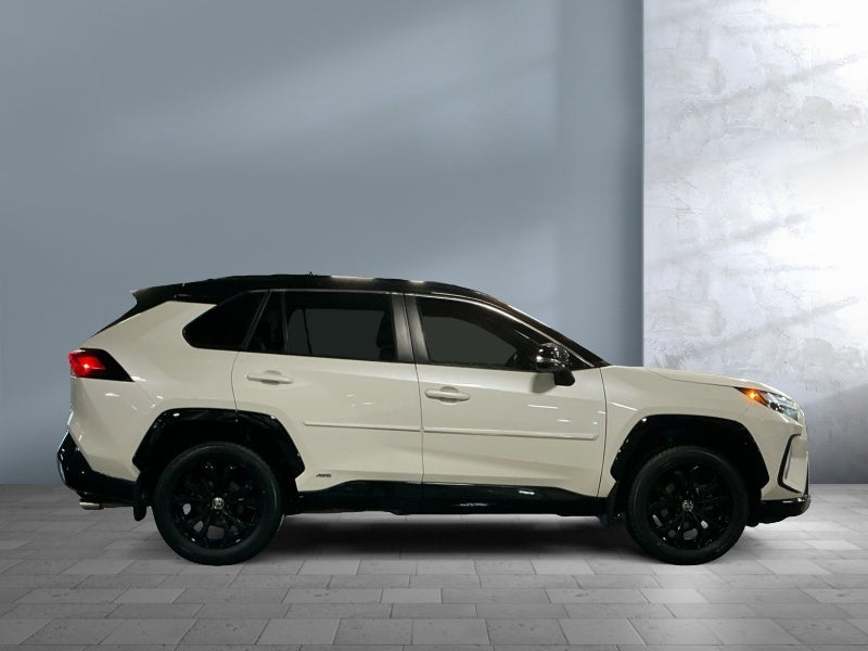 2022 Toyota RAV4 Hybrid XSE