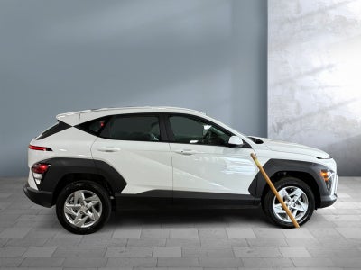 2025 Hyundai Kona SE