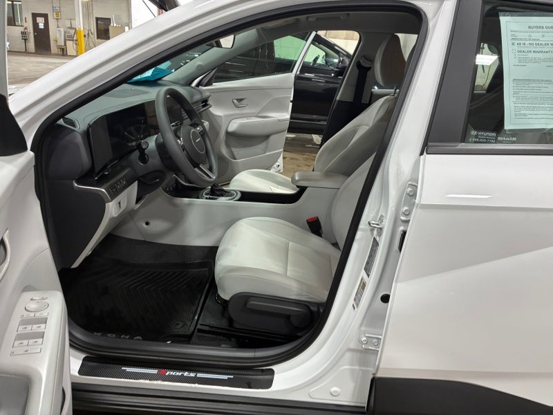 2025 Hyundai Kona SE