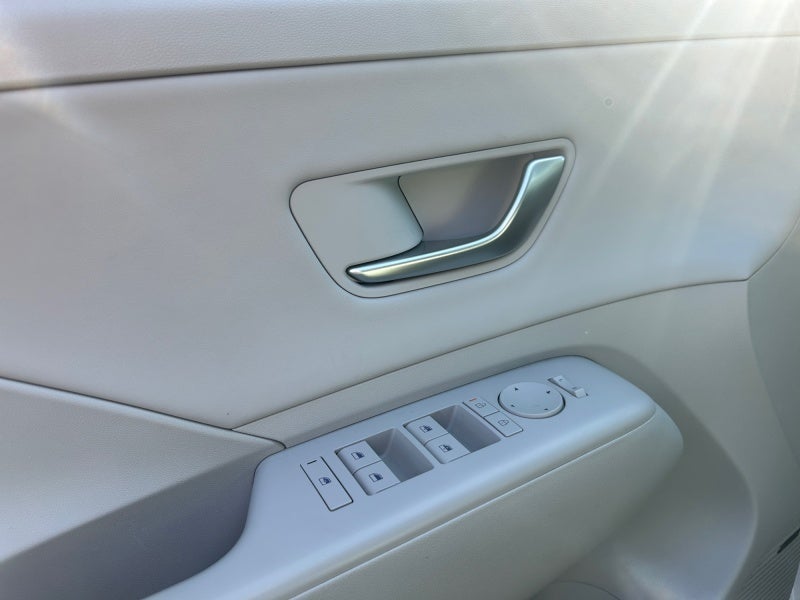 2025 Hyundai Kona Limited