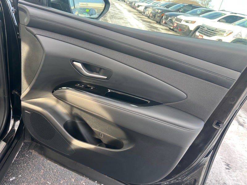 2025 Hyundai Tucson Hybrid Limited