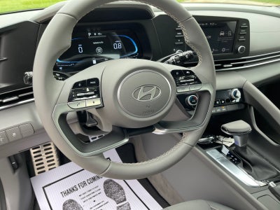 2025 Hyundai Elantra SEL Sport