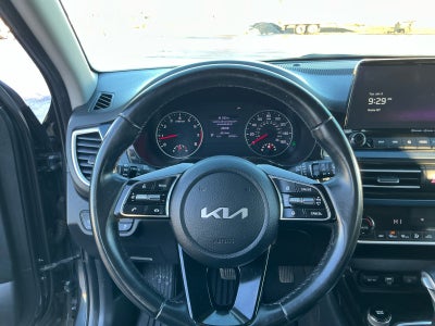 2023 Kia Seltos S