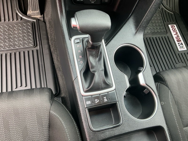 2022 Kia Sportage LX - Photo 12