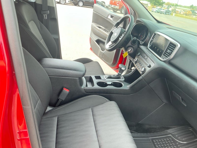 2022 Kia Sportage LX - Photo 20