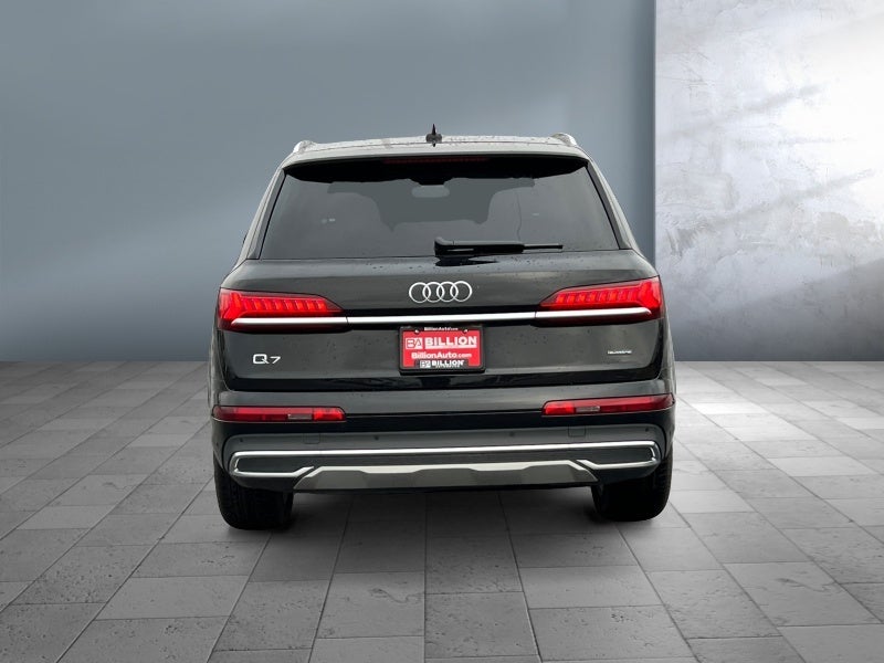2024 Audi Q7 Premium Plus