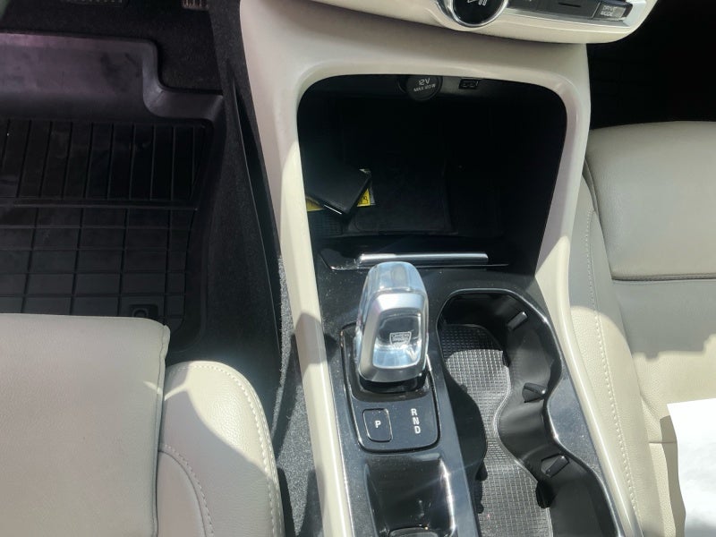 2022 Volvo XC40 Inscription