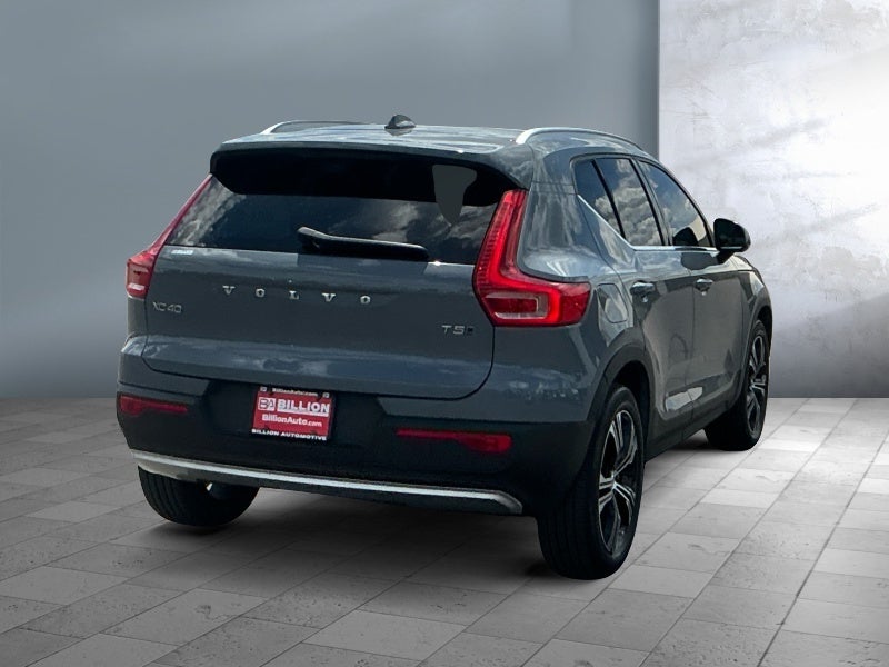 2022 Volvo XC40 Inscription