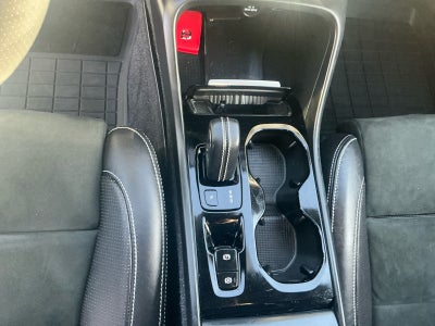 2020 Volvo XC40 R-Design